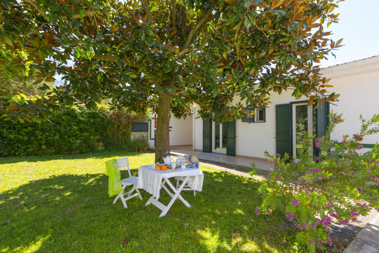 Exterior & Views 2, Estate4home - Villa Corinna, Napoli