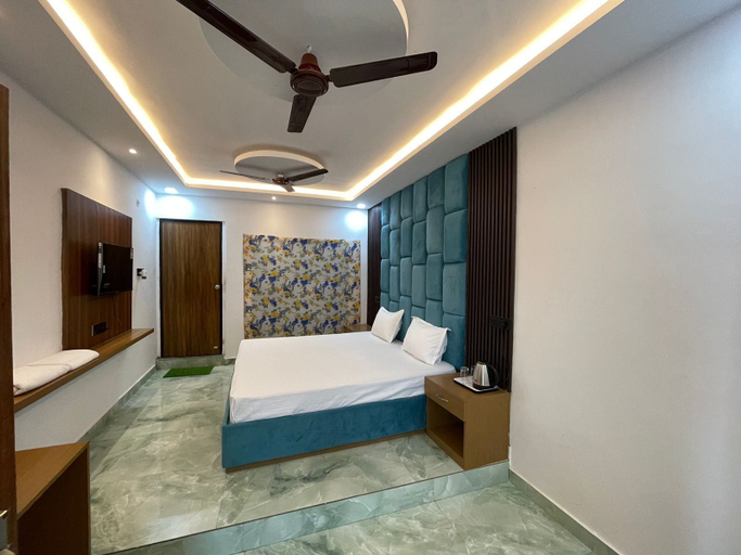 Room 5, Sri Madhubani Enclave, Kaushambi