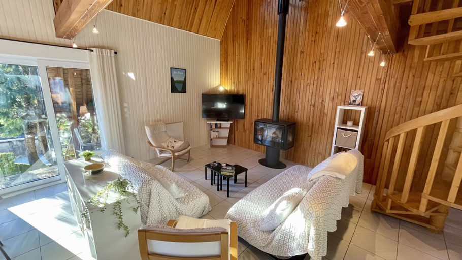 Living room 5, Luminous Escape by the Peak Path, Puy-de-Dôme