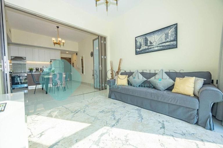 Living area 3, Bloomfields Modern 1Bedroom In Wavez, Dubai