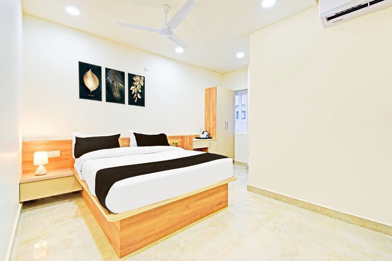 Room 2, Palette Hill View Hotel by Checkin 2, Chittoor