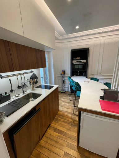 Private kitchen 4, 2-bedroom Apartment in Mont-dore, Puy-de-Dôme