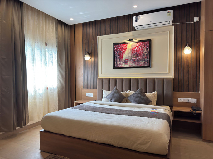 Room 4, Vaidik Palace - 800 mtr from Prem Mandir, Mathura