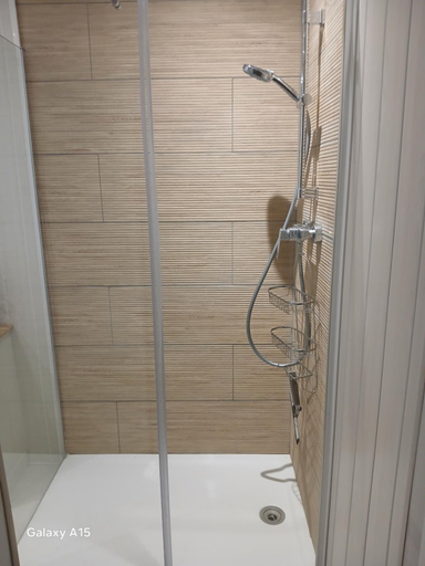 Bathroom 3, Bougard LE COCTEAU, Sarthe