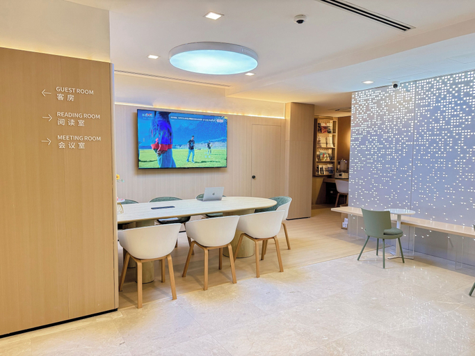 Others 4, Homix Hotel, Singapore