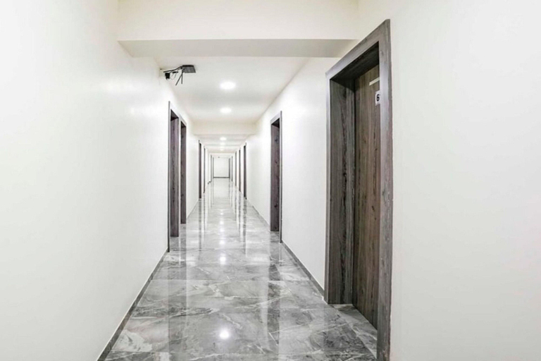 Interior 3, Hotel O Nashik Passport Office, Nashik