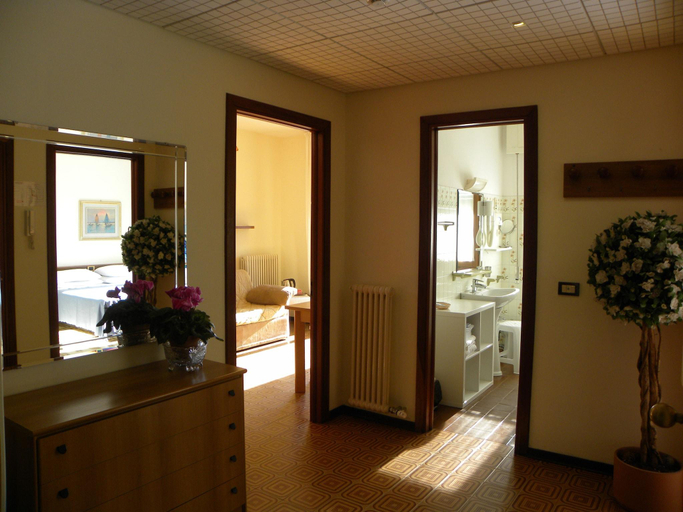 Others 4, Apartment in Pietra Ligure With Garden, Savona