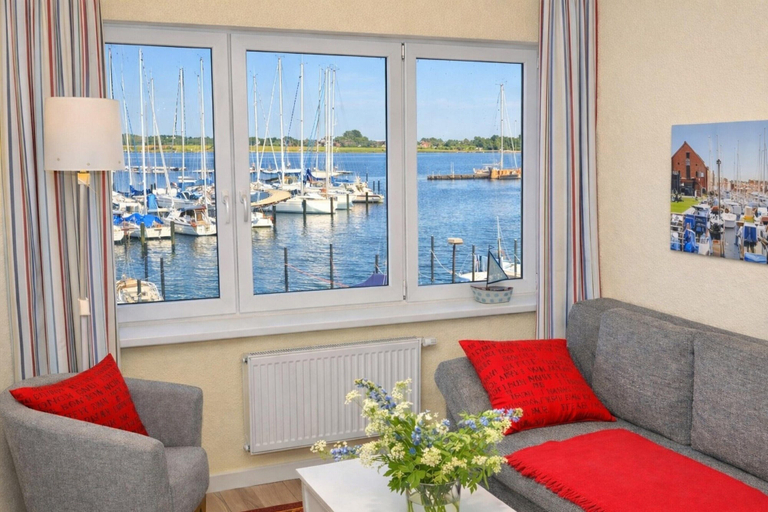 Living room 2, Apartment Am Sudstrand, Ostholstein