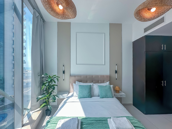 Room 2, Amazing Roof Top Pool in Nice 1 BHK Flat, Dubai