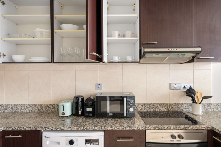 Room 4, Silkhaus Elegant 1bdr Sky Gardens Difc Access, Dubai