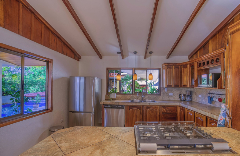 Shared kitchen 2, Villa Guanacasteca, Carrillo