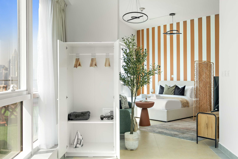 Room 2, Silkhaus Cozy Studio Madison Barsha Heights, Dubai