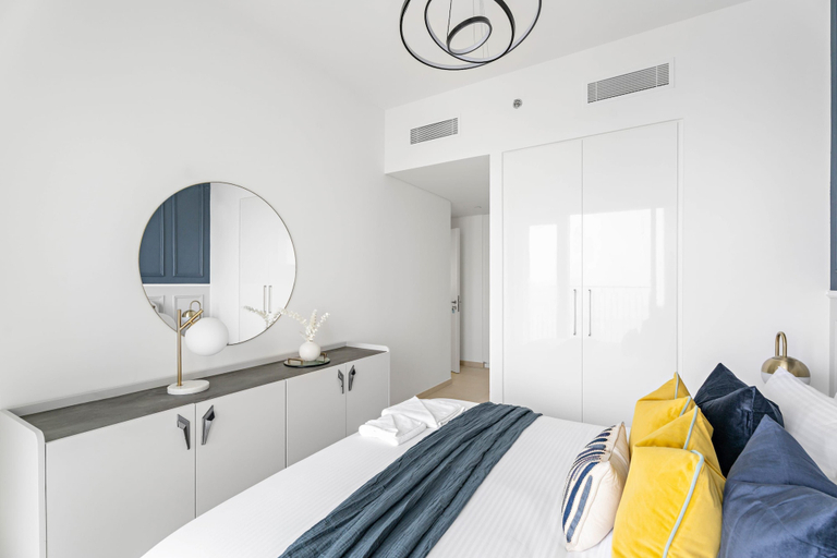 Room 3, Silkhaus Stylish 2BR Downtown Views II Emaar, Dubai