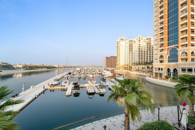 Room 3, Silkhaus Beach Accessible Studio Palm View, Dubai