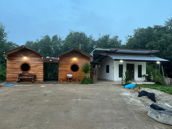 Exterior & Views 3, บ้านสวนพงษ์ศิริ Baan Suan Pongsiri, Chat Trakan