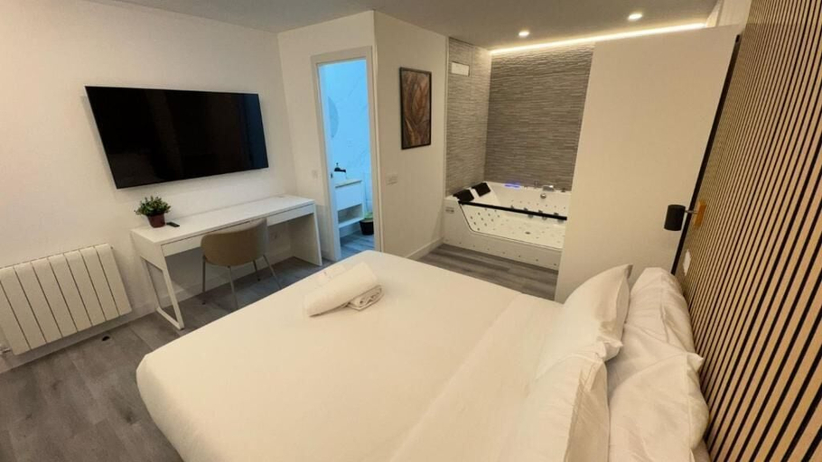Room 5, jacuzzi rooms, Madrid