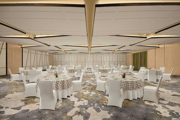 Meeting facility 3, Le Méridien Dehradun India Resort & Spa, Dehradun
