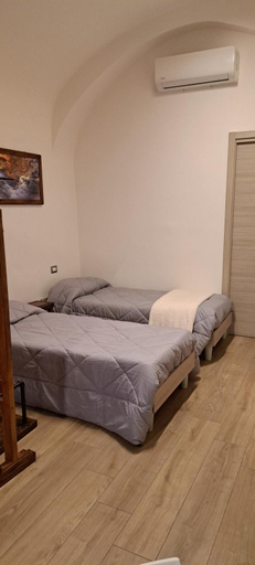 Bedroom 2, B&B Dogana Appartamento, Benevento