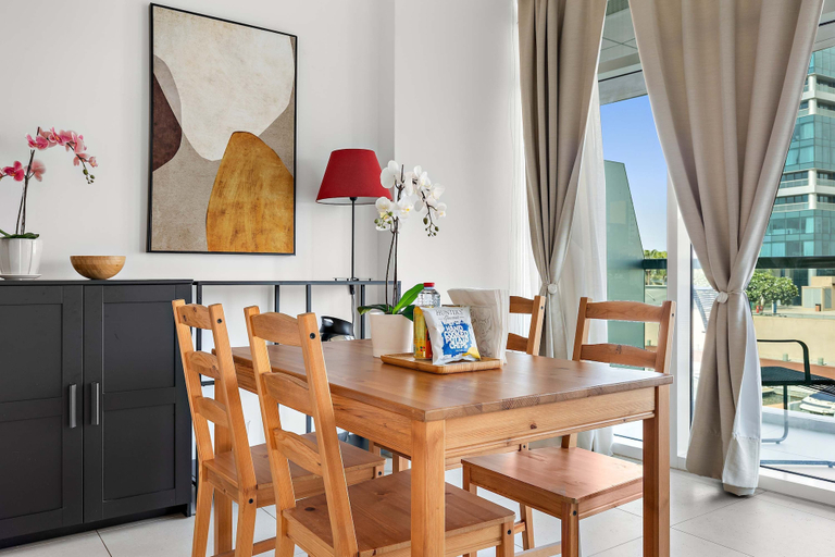 Room 2, Silkhaus Chic 1bdr in Al Bandar Al Naseem A, Abu Dhabi City