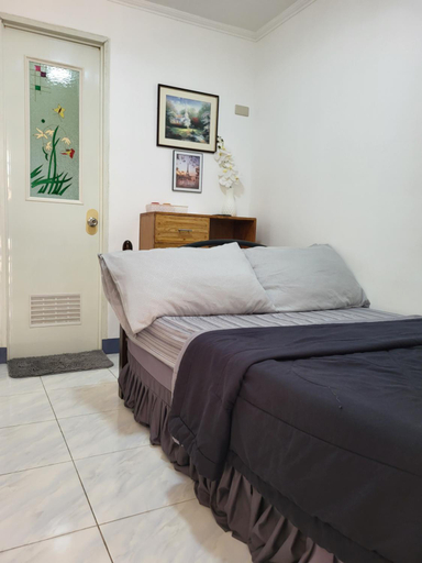 Bedroom, Mr B Guest House Room Rentals in San Fernando, Cebu, San Fernando