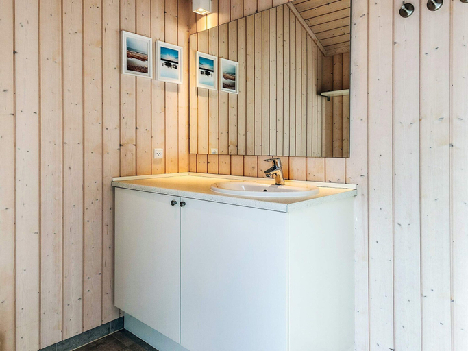 Bathroom 4, 5 Star Holiday Home in Vig, Odsherred