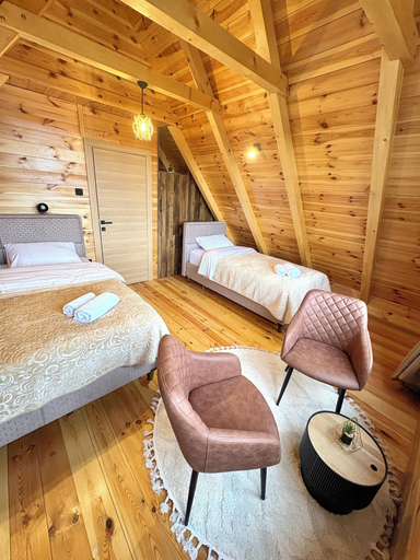 Room 4, Eternum Glampling