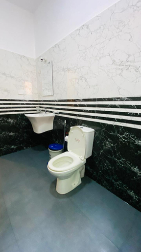 Bathroom 3, Fairline Gardens Hiriketiya, Dickwella