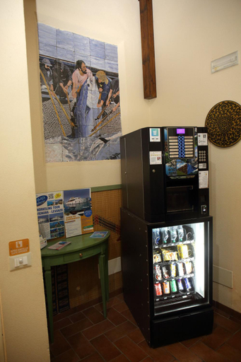 Food & Drinks 5, Palazzo Dei Corsari, Trapani