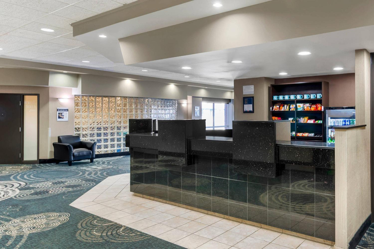Public Area 4, Clarion Hotel & Suites Brandon, Division No. 7
