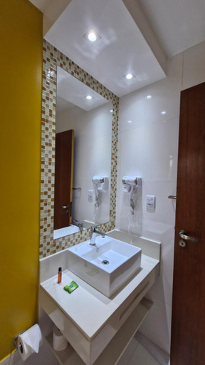 Bathroom 2, pousada essencia, Parati
