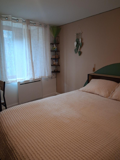 Bedroom 2, L'hirondelle, Drôme