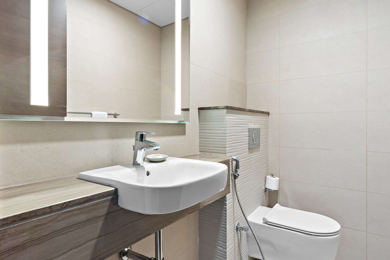 Room 2, Silkhaus Najmat Tower Luxurious 1bdr Park Access, Abu Dhabi City