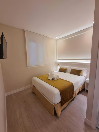 Bedroom, Pension Enebral, Madrid