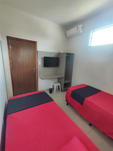 Bedroom 3, Quarto Duplo Comercial - Queen's Hotel, Formosa