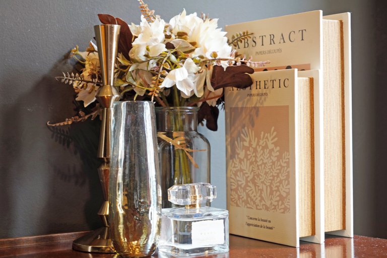 Interior detail, Hertford Flat 7, London