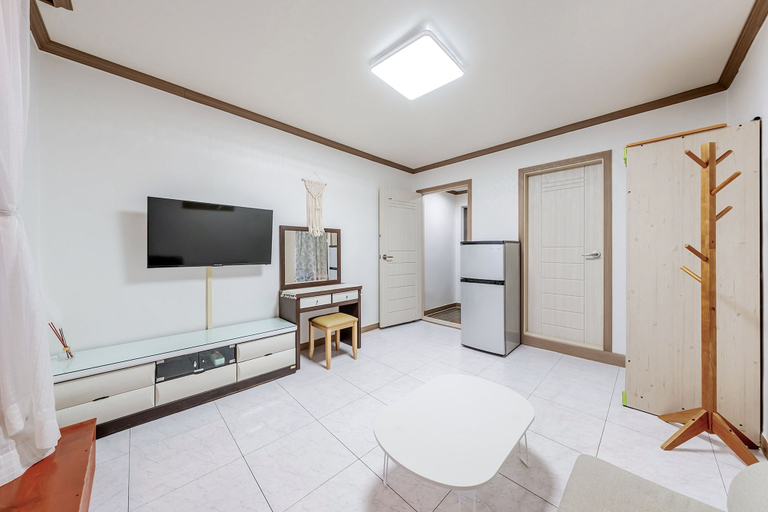 Others 5, Goseong 1 Night 2 Days Pension, Goseong