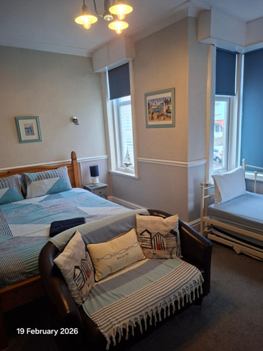 Bedroom 2, The Beaches Guest Accomodation, North Yorkshire