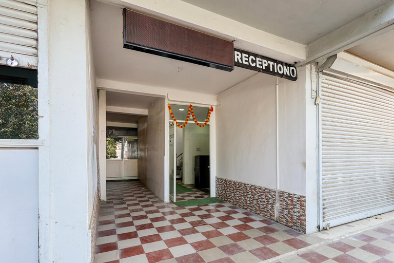 Lobby 5, Via Chaitanya Inn, Pune