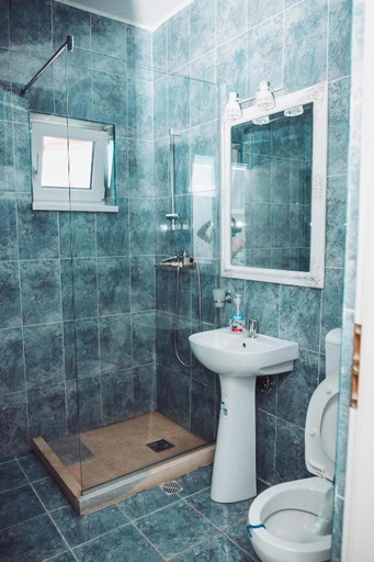 Bathroom, Cazare Muncitori Cluj Gilau, Gilau