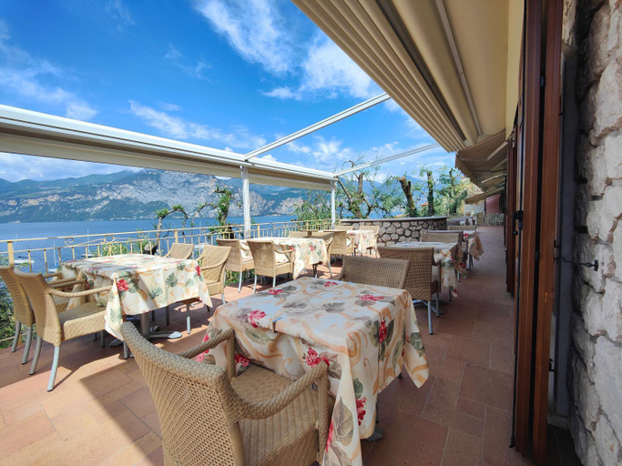 Others 3, Residence Casa Maria, Verona