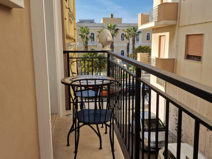 Others 2, Palazzo Montagna, Lecce