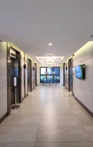 2, Lux 2BR Sky Condo with 24-hr Security, Fully Airconditoned Basement Parking, Dasmariñas