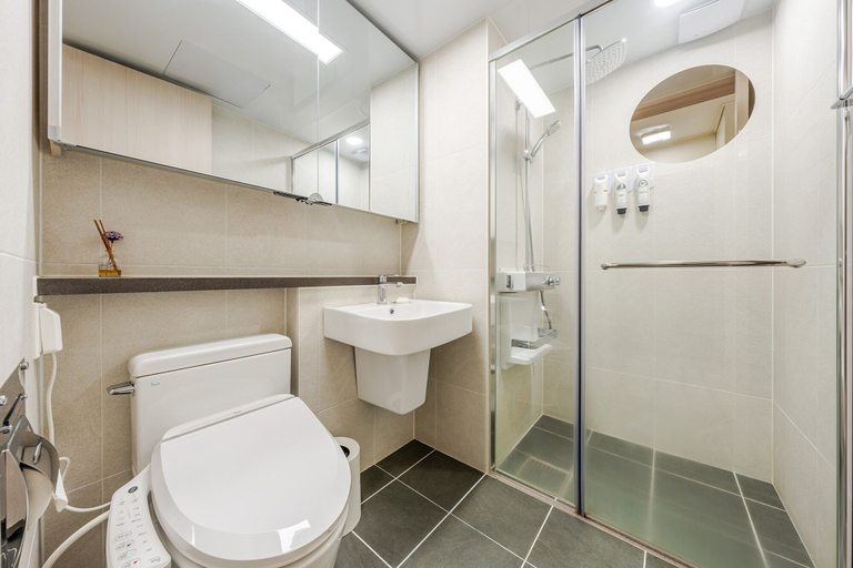 Room 4, Yangyang Oceanstay 24K, Yangyang