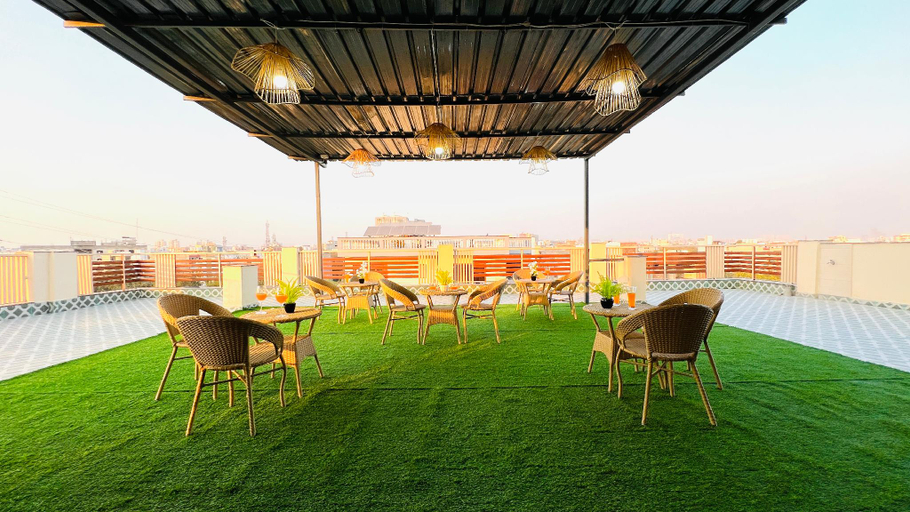 Food & Drinks 5, Olive Service Apartment Medanta Medicity, Gurgaon