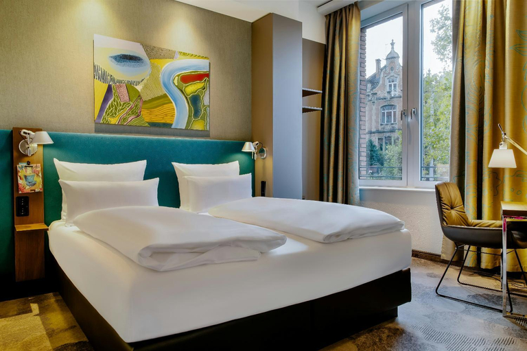 Bedroom 3, Motel One Wiesbaden, Wiesbaden