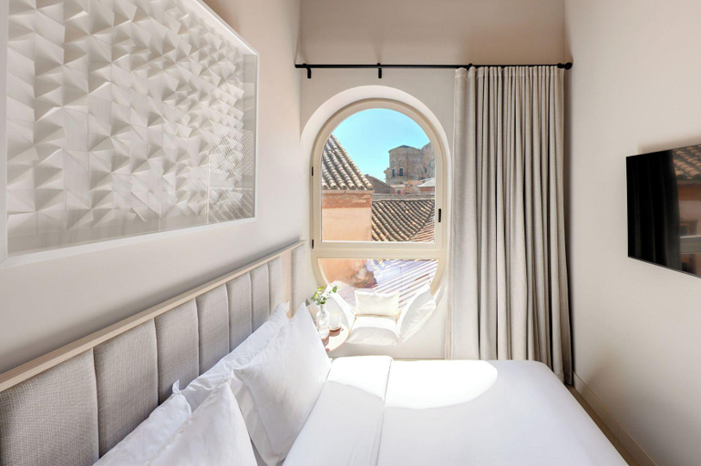 Bedroom 2, Coeo Santa Maria Signature Apartments, Málaga