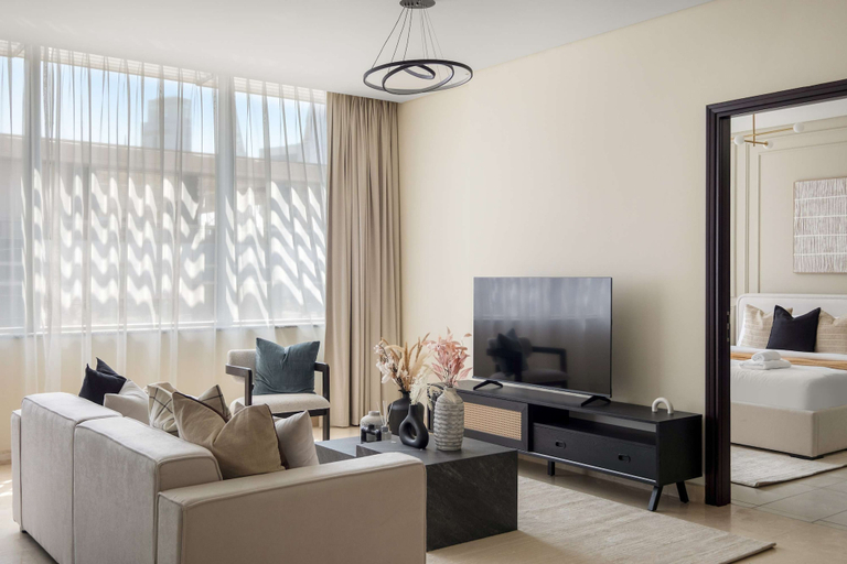 Room 2, Silkhaus Elegant 1bdr Sky Gardens Difc Access, Dubai