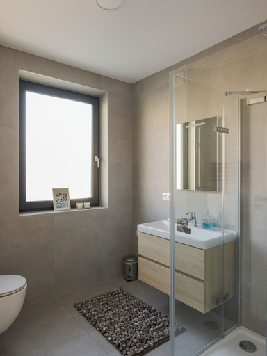 Bathroom 5, Gardinn Serviced Apartments, Bratislava III