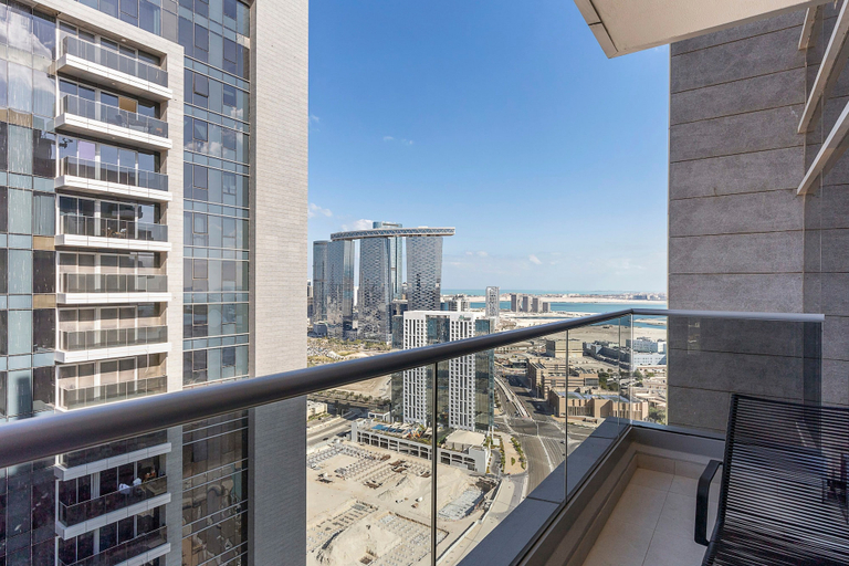 Room 3, Silkhaus Najmat Tower Near Reem Central Park, Abu Dhabi City
