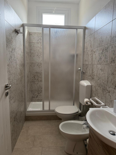 Bathroom 3, Casa Vacanze GeO 2, Trapani